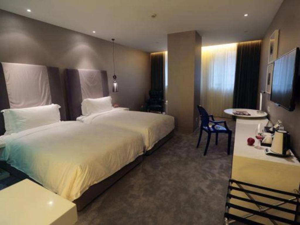 Jinjiang Metropolo Hotel Classiq Shanghai Off Bund Exterior photo