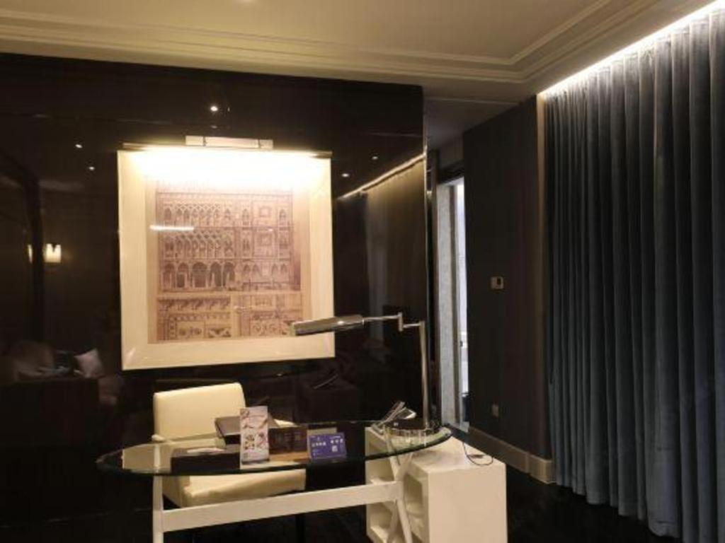 Jinjiang Metropolo Hotel Classiq Shanghai Off Bund Exterior photo