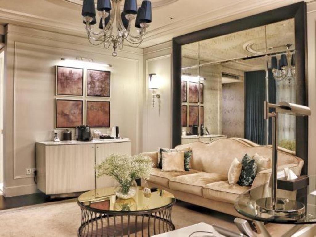 Jinjiang Metropolo Hotel Classiq Shanghai Off Bund Exterior photo